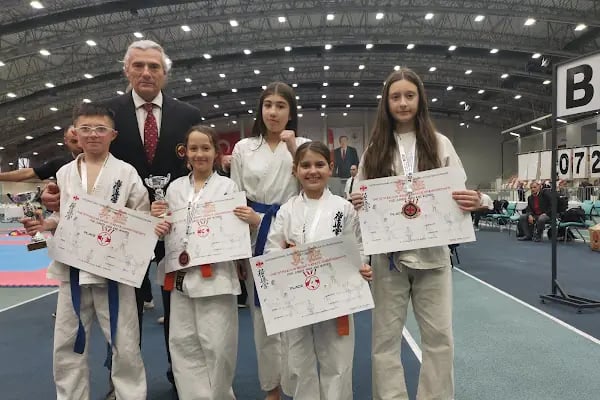 Osmangazi Atletizm Salonu - Resim 14