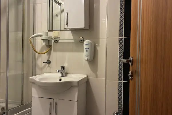 Demirci Otel ve Termal Banyo - Resim 3