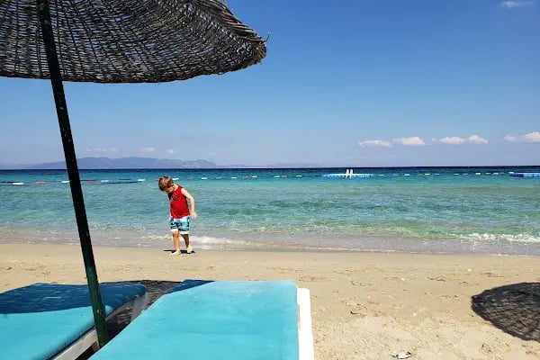 Fame Beach - Resim 6