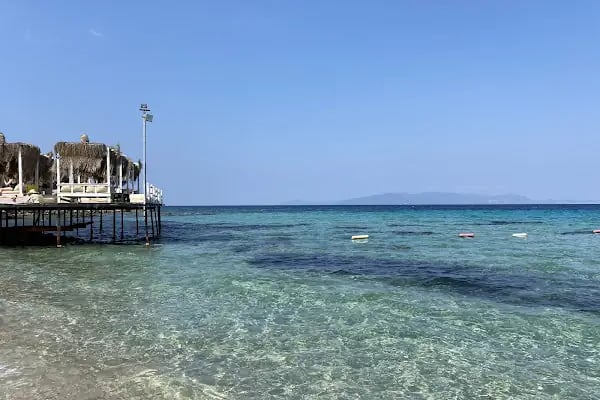 Fame Beach - Resim 17