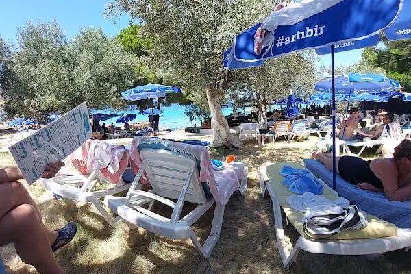 Fame Beach - Resim 15