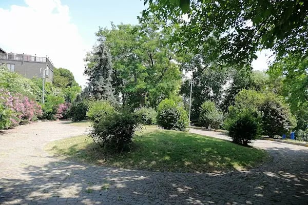 Şht. Asteğmen Mustafa Burcu Parkı - Resim 16