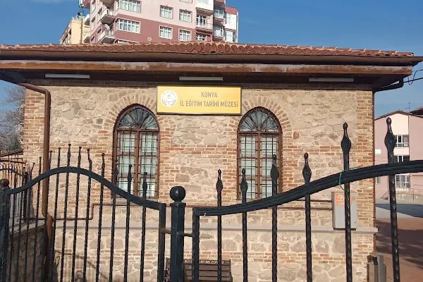 Konya İl Eğitim Tarihi Müzesi - Resim 10