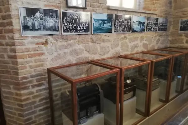Konya İl Eğitim Tarihi Müzesi - Resim 15