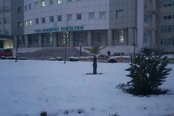 Balıkesir Üniversitesi Fen Edebiyat Fakültesi - Resim 5