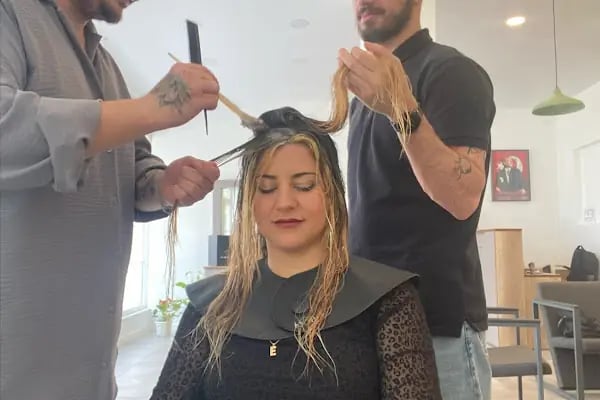Santora Kadın Erkek Çocuk Kuaförü & Lazer Epilasyon Merkezi Balçova Kipa Avm Kuaför - Resim 13