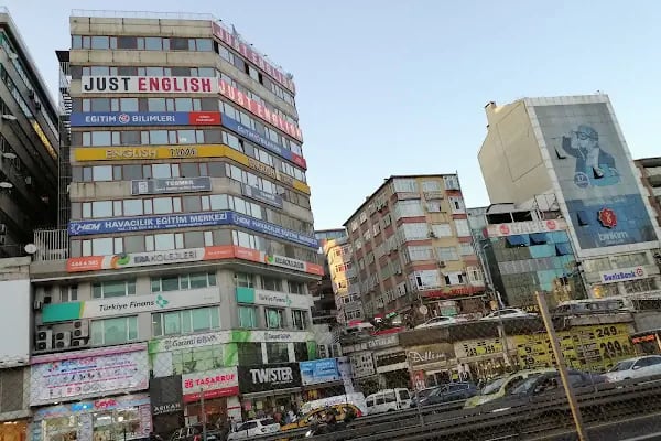 Just English Dil Okulları - İngilizce Kursu Ataköy - Resim 1
