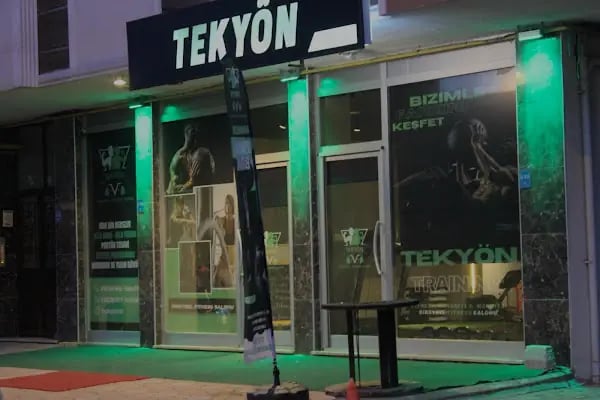 TEKYÖN FİTNESS CLUB - Resim 16