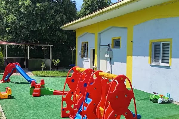 Özel Bursa Parlayan Yıldızlar Anaokulu - Resim 13