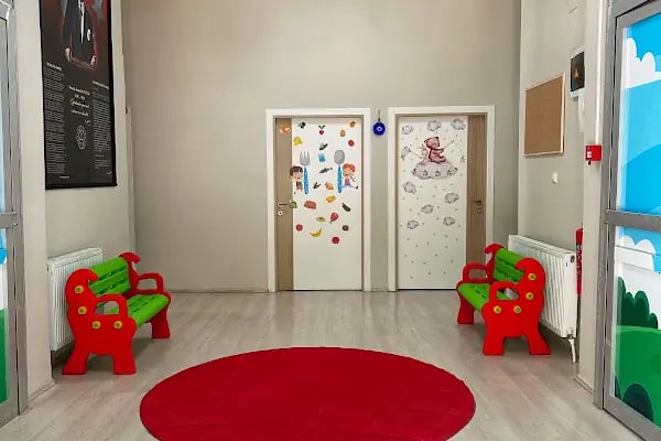 Özel Bursa Parlayan Yıldızlar Anaokulu - Resim 3