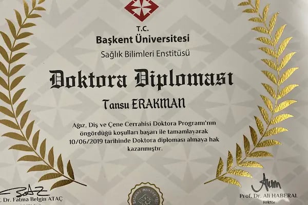 Uzm. Dr. Tansu Erakman (Çene Cerrahisi ve Protetik Tedavi) - Resim 5