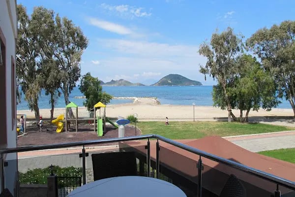 Sunset Beach Apartments - Resim 5