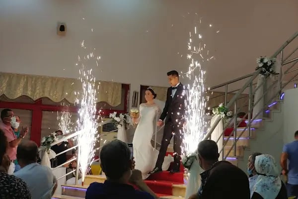 Buca Belediyesi Düğün Salonu - Resim 5