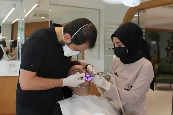 Avcılar Dentaliva Ağız ve Diş Sağlığı Polikliniği - Resim 15
