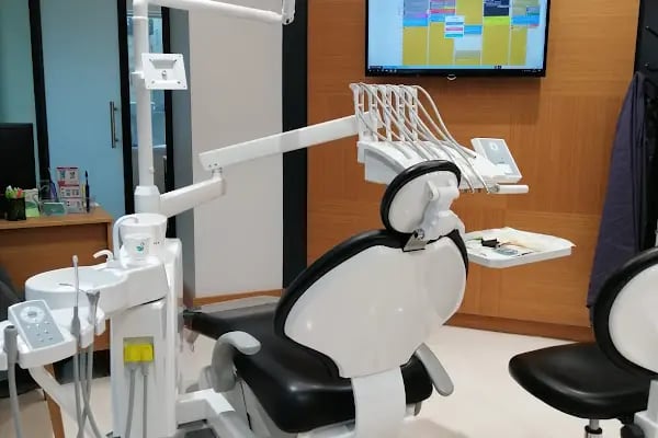 Avcılar Dentaliva Ağız ve Diş Sağlığı Polikliniği - Resim 11