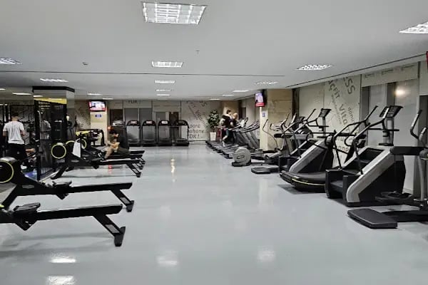 Arnavutköy Sağlıklı Yaşam Spor Merkezi - Resim 14