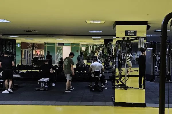 Arnavutköy Sağlıklı Yaşam Spor Merkezi - Resim 16