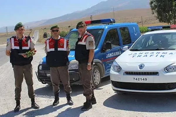 Trt Jandarma Karakol Komutanlığı - Resim 1