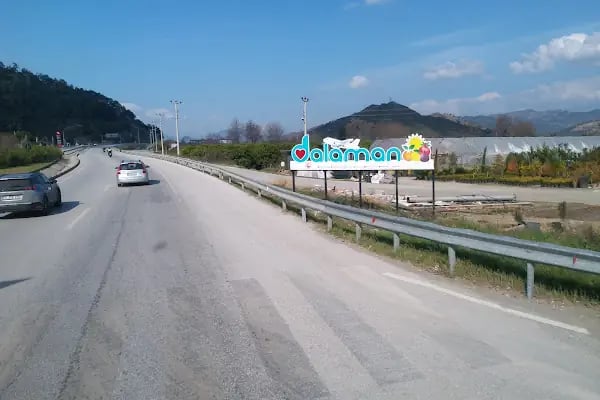 Dalaman şehir merkezi - Resim 5