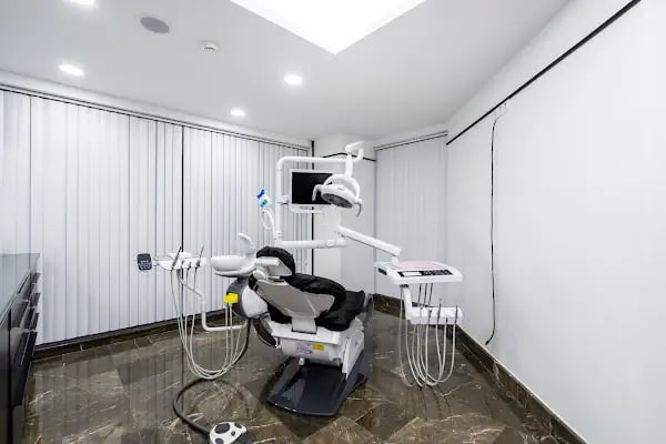 DT Group Clinics - Resim 20