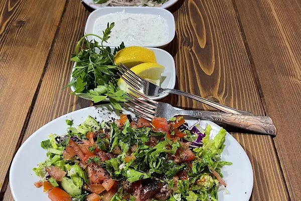 Curly's Demeter Restaurant & Bar - Resim 11