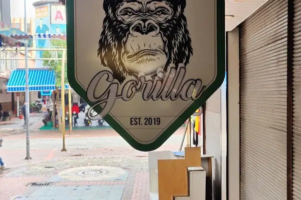 Gorilla Pub - Resim 5
