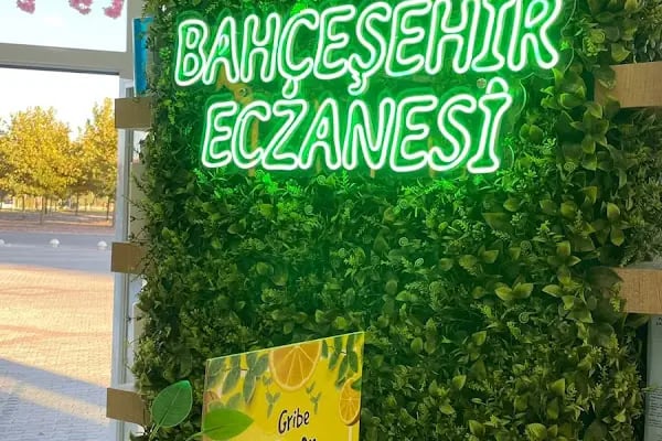 BAHÇEŞEHİR ECZANESİ - Resim 4