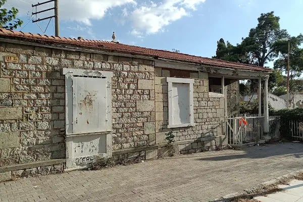 Eski Buca Tren İstasyonu - Resim 12