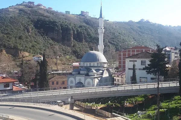 Yıldızlı Merkez Cami - Resim 2