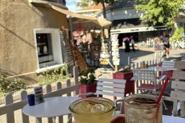 Büyükada Şekercisi Candy Island Cafe Patisserie - Resim 11