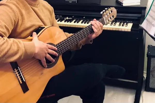 Özel Gitar Dersi / Private Guitar Lesson - Resim 2
