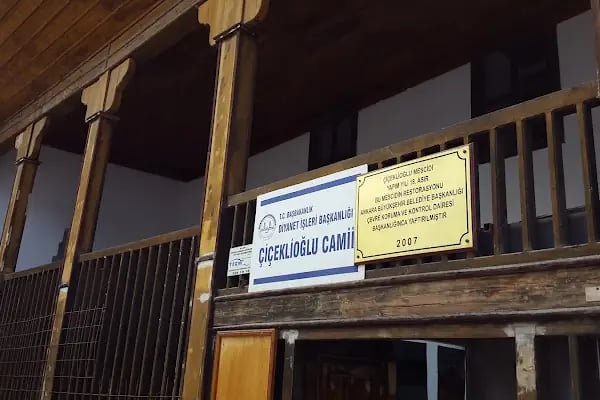 Çiçeklioğlu Camii - Resim 17