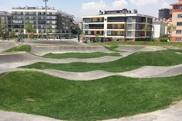 Selçuklu Bisiklet, Paten ve Kaykay Parkı - Resim 1