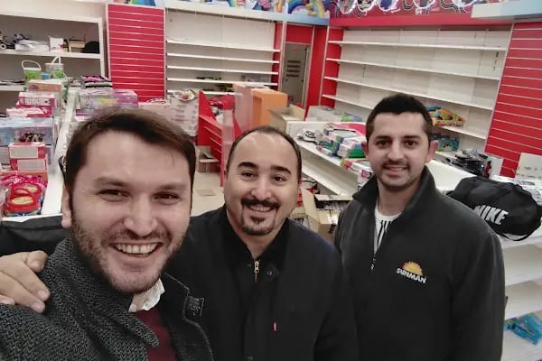 Toyzz Shop Cadde 54 - Resim 3