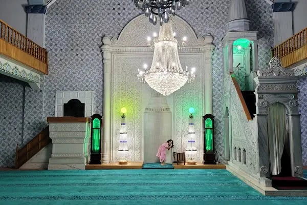 Ak Cami - Resim 3