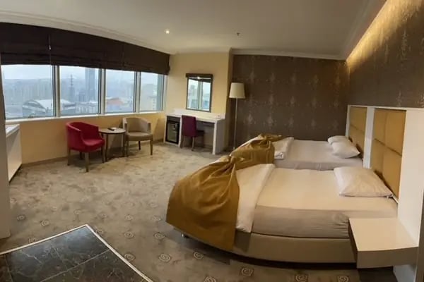 Boris Hotel - Resim 2