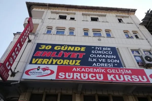 AKADEMİK SÜRÜCÜ KURSLARI HALKALI ŞUBE - Resim 5