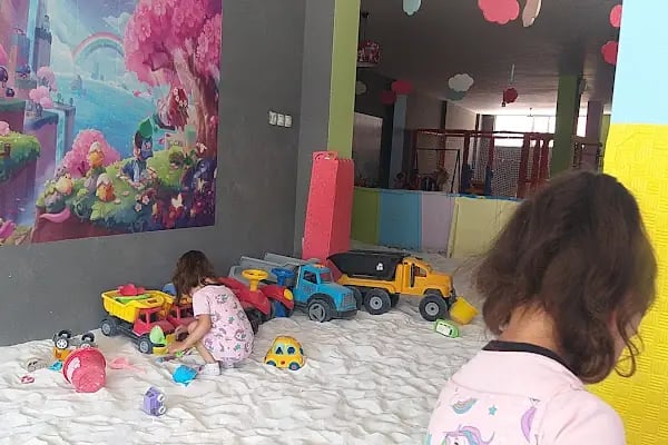 Kuzucuk Oyun Parkı - Resim 5