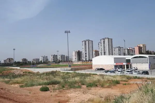 Çukurova İlçe Atletizm Pisti - Resim 13