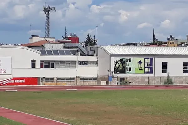 Çukurova İlçe Atletizm Pisti - Resim 6