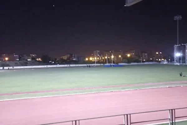 Çukurova İlçe Atletizm Pisti - Resim 10