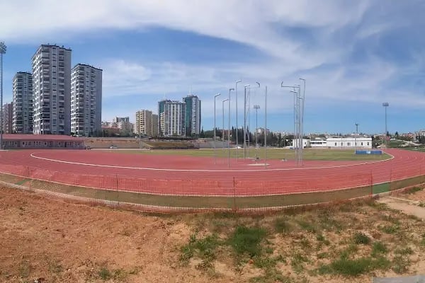 Çukurova İlçe Atletizm Pisti - Resim 2