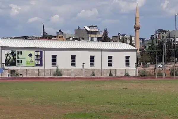Çukurova İlçe Atletizm Pisti - Resim 9