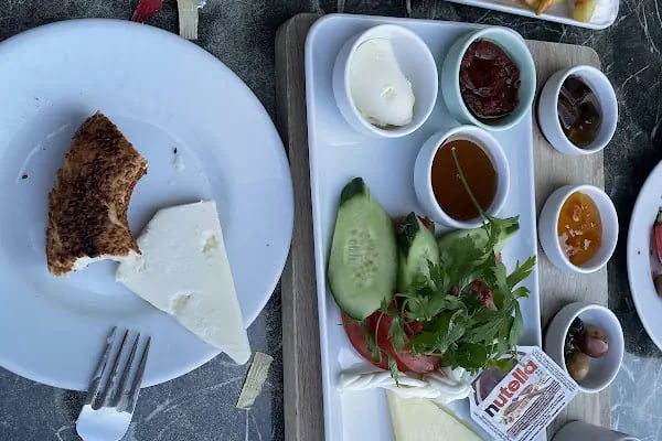 AKÇAY DÖRTEL EKMEK FIRIN KAFE - Resim 6