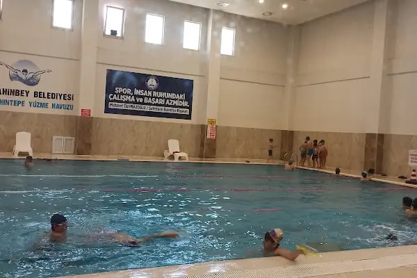 Mavera Yüzme Havuzu Ve Spor Kompleksi - Resim 2