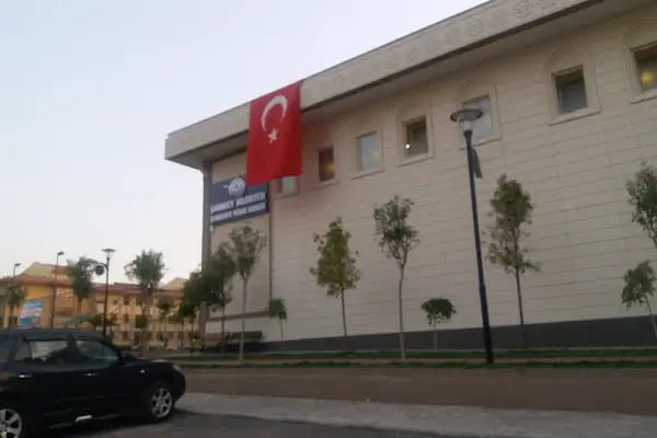 Mavera Yüzme Havuzu Ve Spor Kompleksi - Resim 10