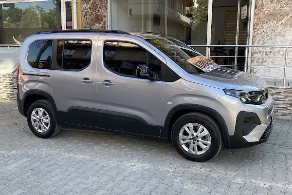 E&amp;T Rentacar araç kiralama - Resim 2