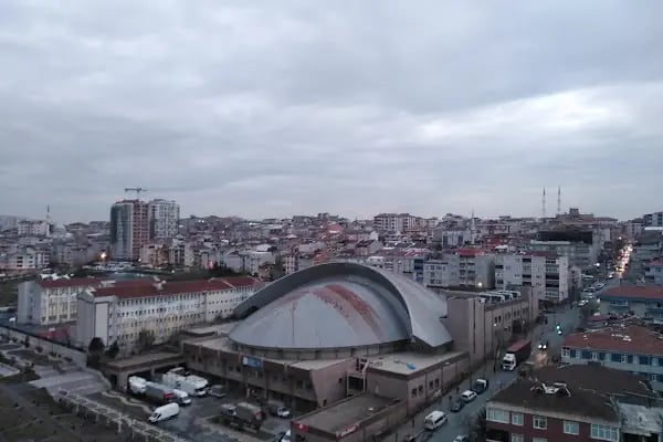 BAĞCILAR GENÇLİK VE SPOR İLÇE MÜDÜRLÜĞÜ OLİMPİK SPOR SALONU - Resim 13