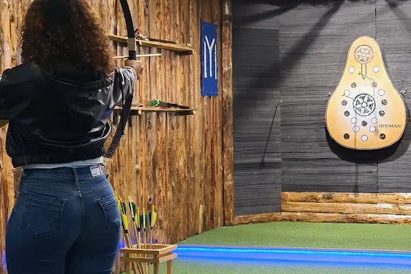 BAĞCILAR GENÇLİK VE SPOR İLÇE MÜDÜRLÜĞÜ OLİMPİK SPOR SALONU - Resim 8