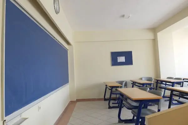 Modern Fen Bilimleri Anadolu Lisesi - Resim 11